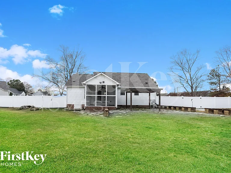 132 Mary Ln — Photo 15