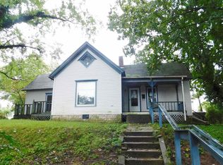 405 S Caleb St, Salem, IN 47167