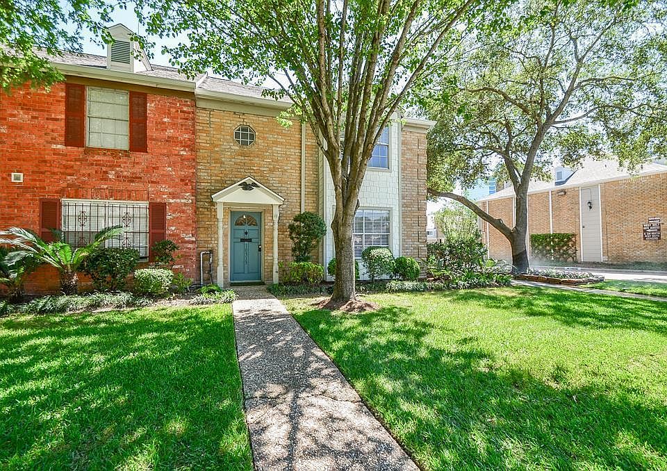 1st image of 10313 Briar Forest Dr #3-1