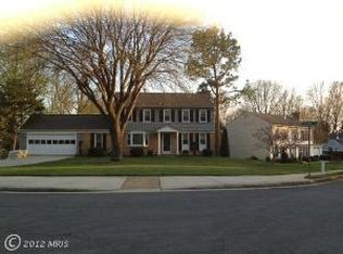 8952 Miller Ln, Vienna, VA 22182