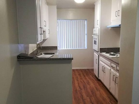 5th image of 7009 Coldwater Canyon Ave APT 26