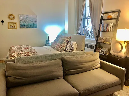 Rented by Buchbinder & Warren | media 23