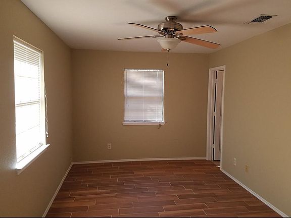 5th image of 6626 Christa Ct