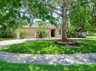 14902 Enero Dr, Houston, TX 77083