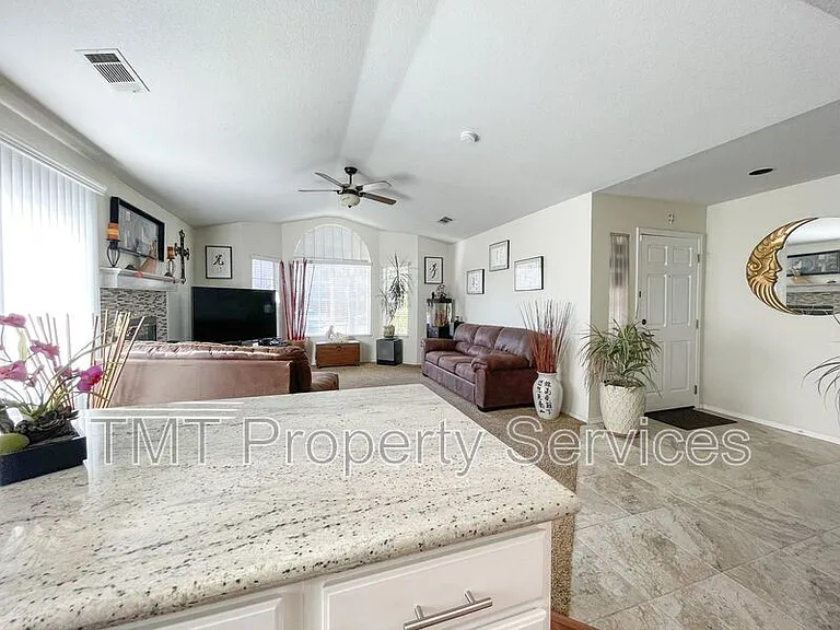 9424 Blackswain Pl — Photo 9
