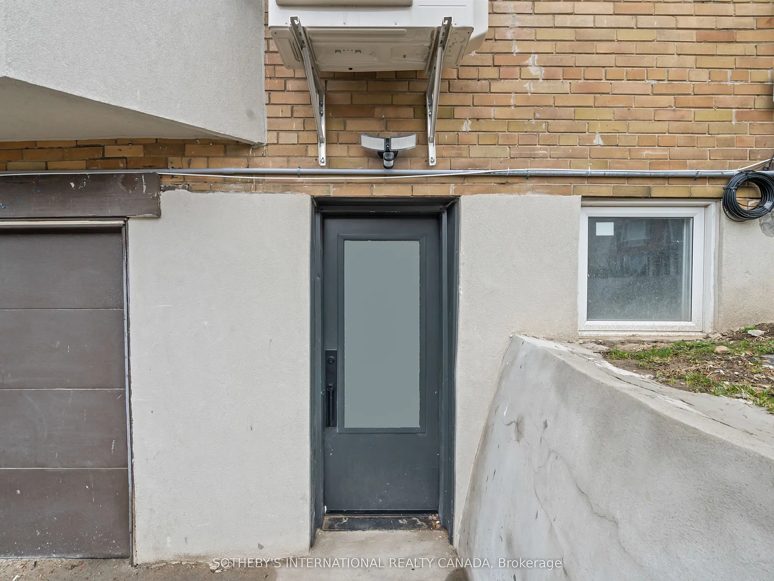 1 bed, $1,820 — Photo 3