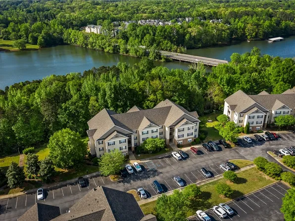 212 Lookover Dr, Anderson, SC 29621