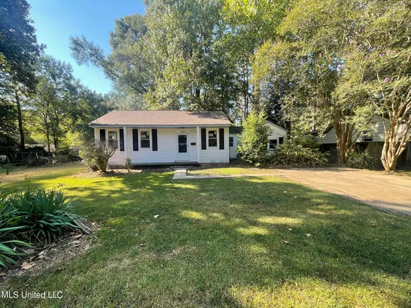 623 Robinhood Rd, Jackson, MS 39206