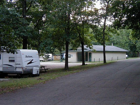 5th image of 373 Cty Road Willow Dr
