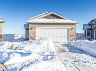 4982 55th St S, Fargo, ND 58104