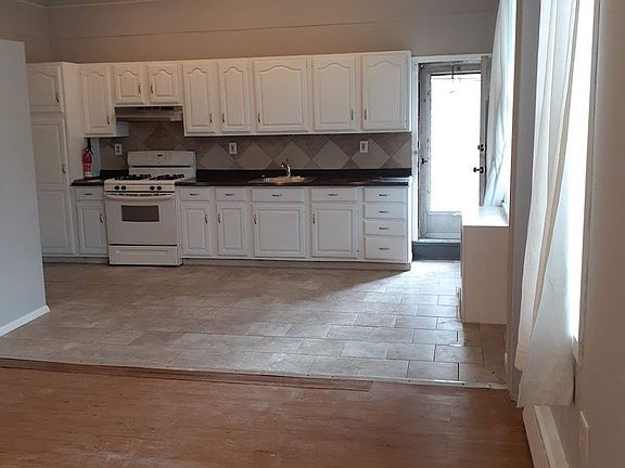 2nd image of 2024 E Lehigh Ave Unit 2