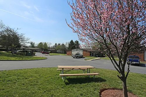 Princeton Court Photo 1