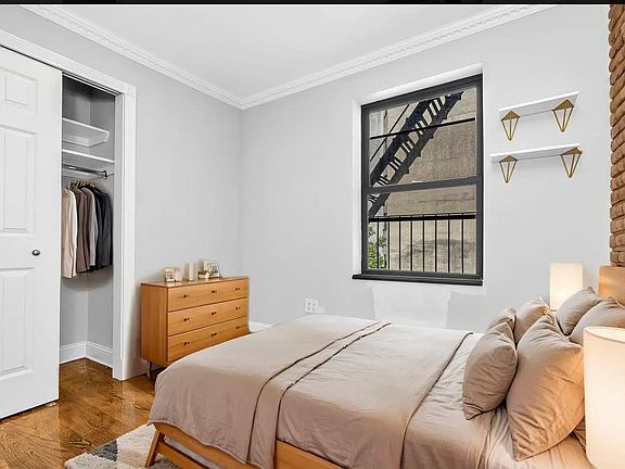 4th image of 234 W 14th St APT 1D