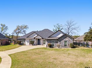 1502 Sugar Hl, Lindale, TX 75771