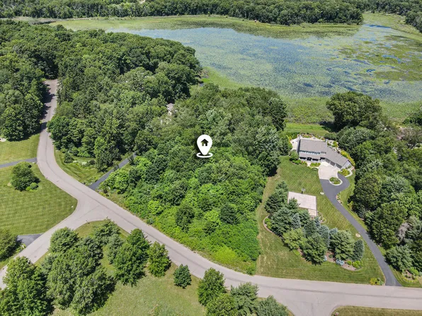 5600 Bel Shore Ln, Schoolcraft, MI 49087