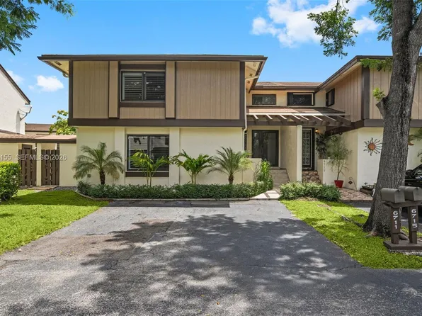 6711 SW 129th Ct, Miami, FL 33183