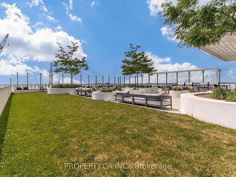 898 Portage Pkwy #1602 — Photo 42