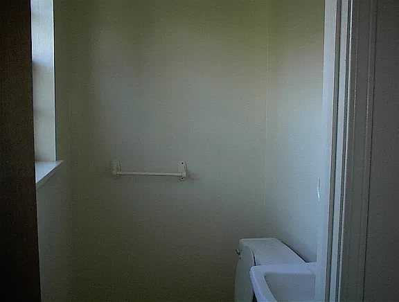 1702 Ash St — Photo 5