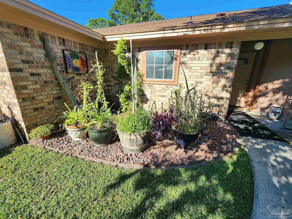 1st image of 7428 Saint James Pl