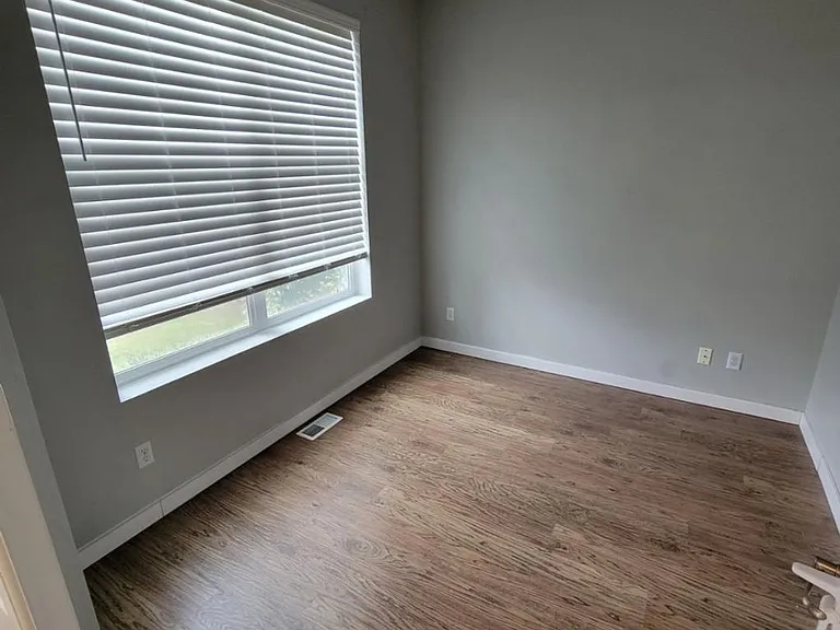 3520 Preston St NE — Photo 5