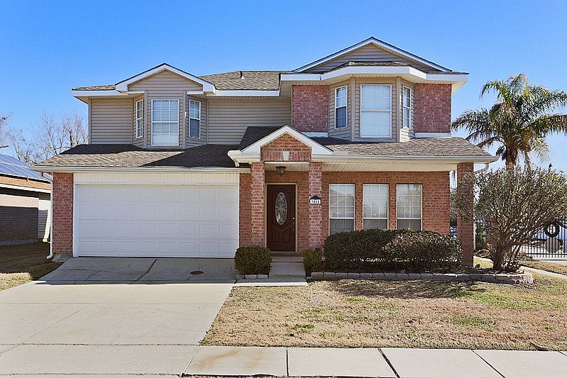 1st image of 3861 Aspen Dr