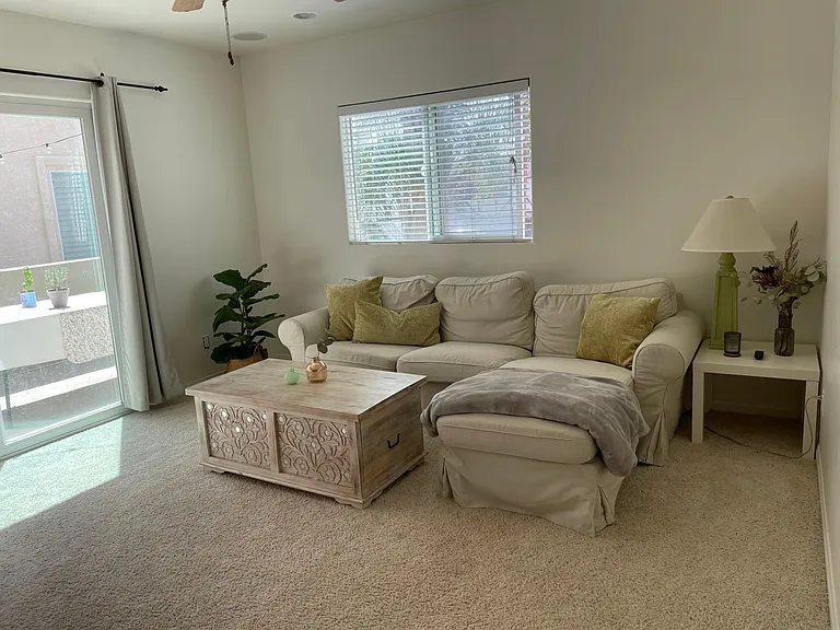2225 Felspar St — Photo 7
