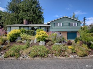 12056 Hilynn Dr, Burlington, WA 98233