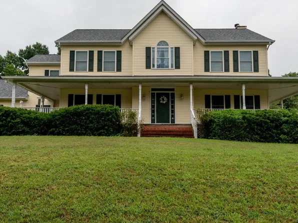 19858 Summerwood Ct, Great Mills, MD 20634