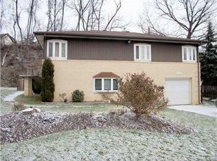 4629 Echo Gln, Whitehall, PA 15236