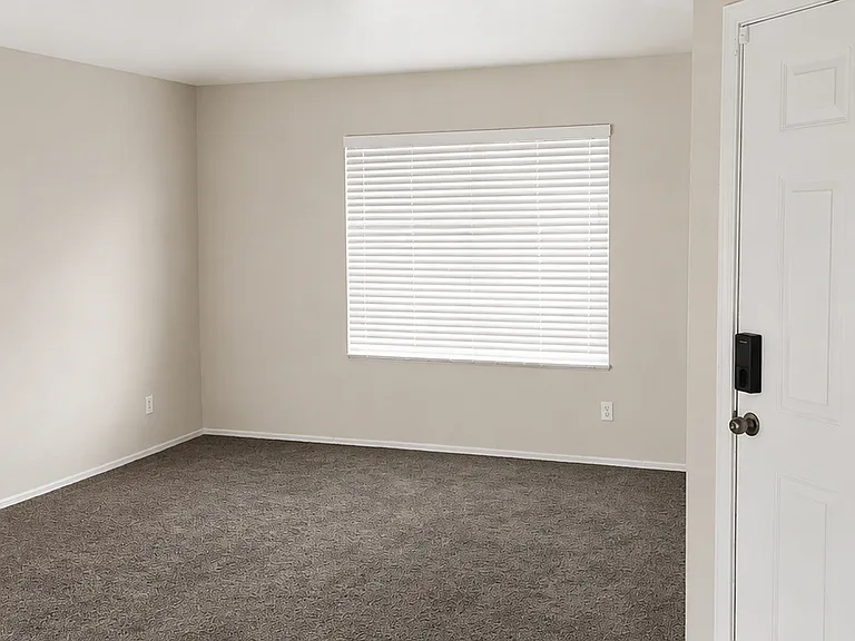 1734 E San Xavier Dr — Photo 22