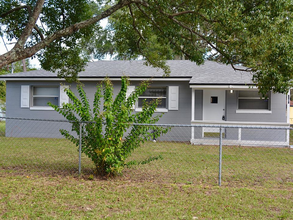 1st image of 4615 Fairleigh Ave