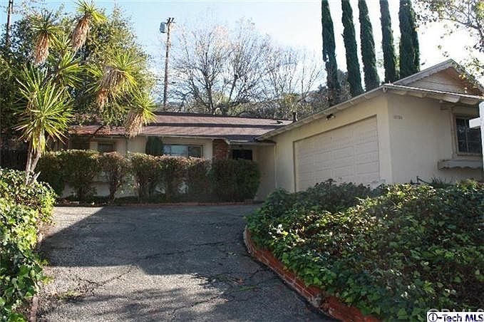 2nd image of 10754 Sevenhills Dr