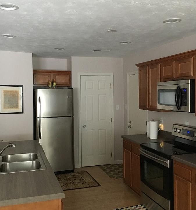 2nd image of 203 Upper Meadow Ln