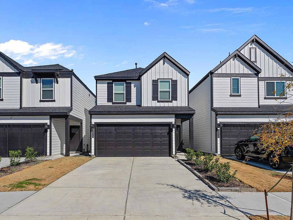 1st image of 3215 Rainwood Gate Dr