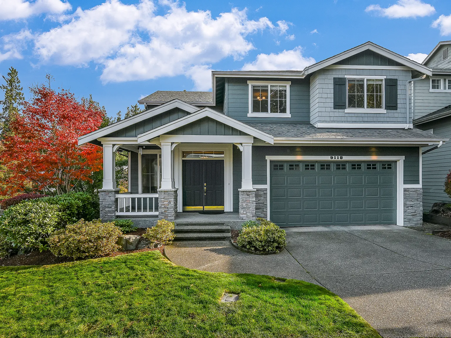 5 bed, 3.5 bath, 3760 sqft, $6,200 — Photo 1