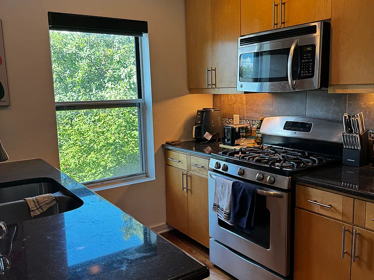 503 Swanee Dr #9 — Photo 2