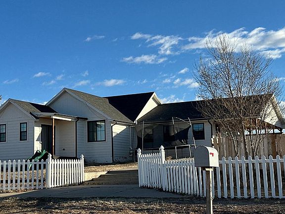 2nd image of 420 7th Ave