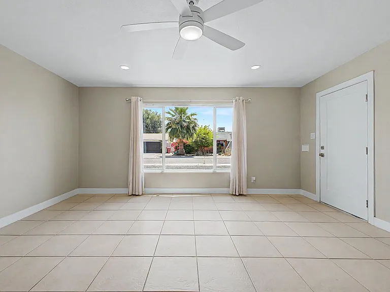 8730 E Rancho Vista Dr — Photo 12