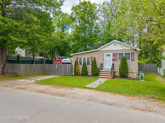 2nd image of 260 Greenwood Drive