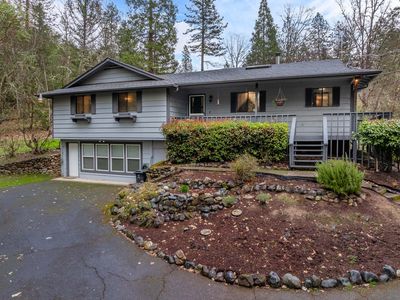 207 Crossbow Ln, Grants Pass, OR, 97526