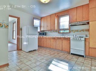 619 W 12th St APT 5, Sioux Falls, SD 57104