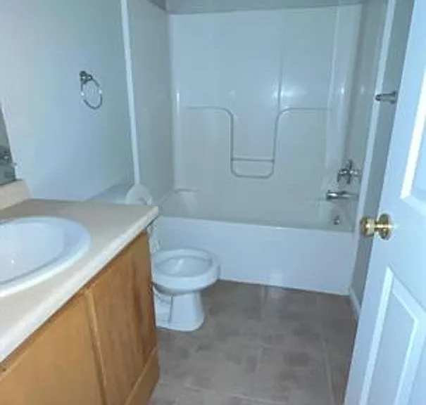 44 Webb Ct NE — Photo 5