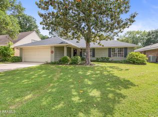 406 Quail Dr, Lafayette, LA 70508