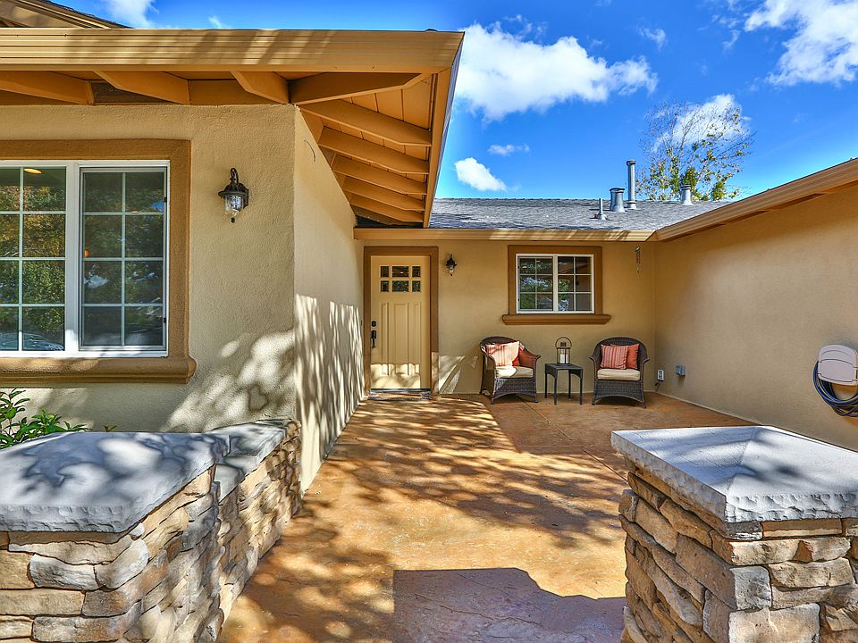 1st image of 15540 La Alameda Dr