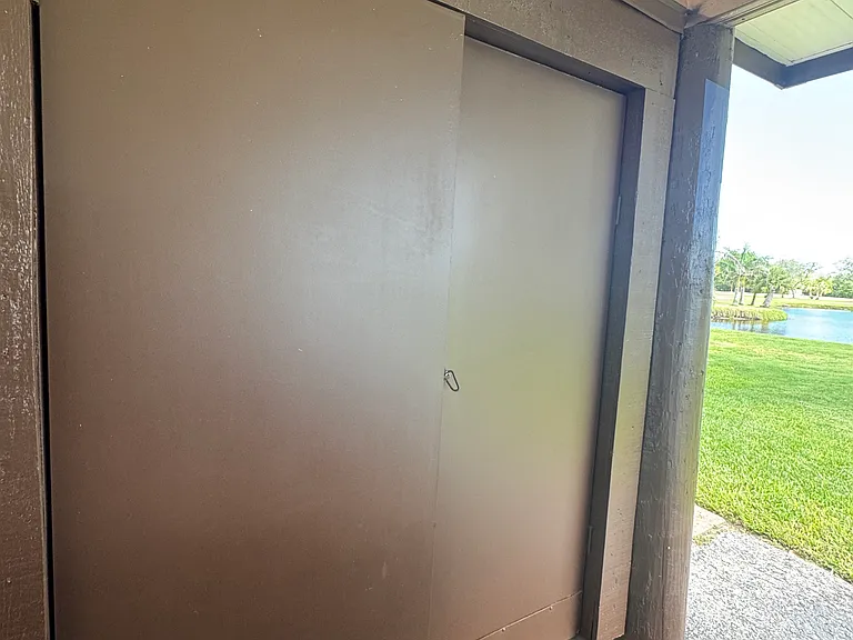 1320 Pelican Creek Xing — Photo 23