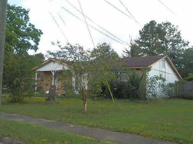 2nd image of 1112 Starbrook Dr