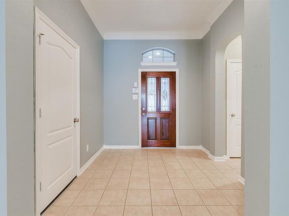 5th image of 26427 Sundown Cove Ln