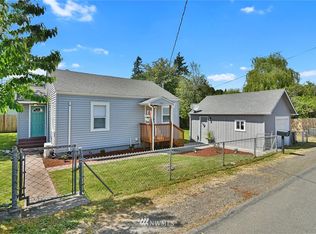 1501 Snyder Ave, Bremerton, WA 98312