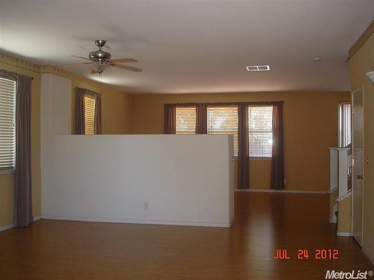 1st image of 841 Windsong Dr