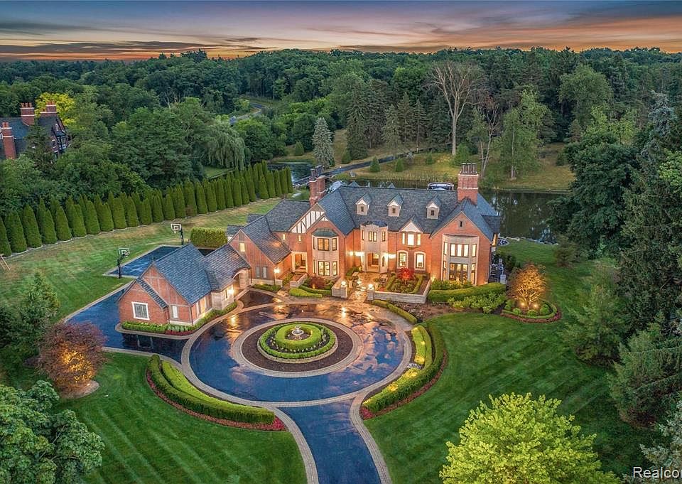 570 E Long Lake Rd, Bloomfield Hills, MI 48304 Zillow